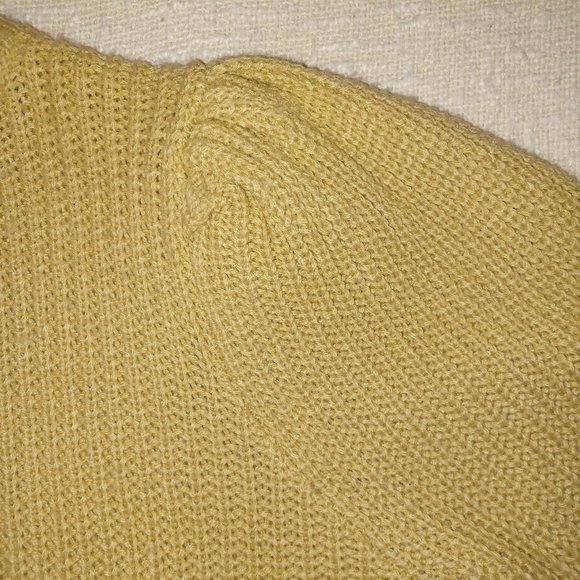SHEIN Sweater - Picture 3 of 6